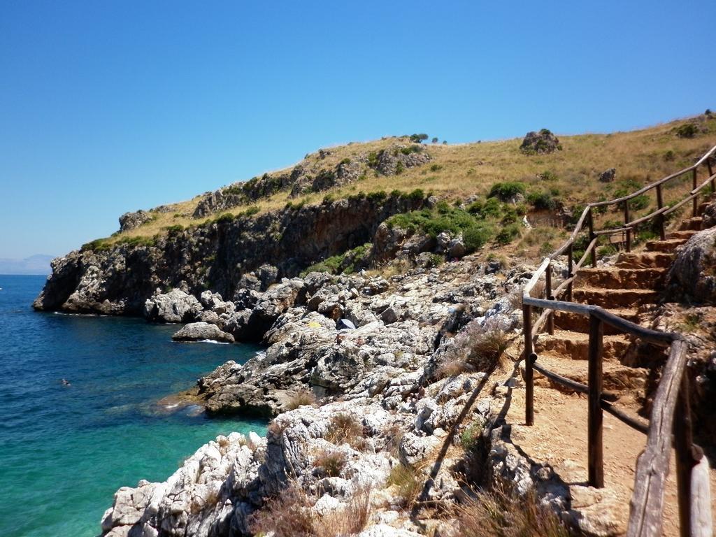 Cialoma Home Holiday Scopello  Oda fotoğraf